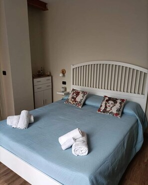 3 Schlafzimmer, Bügeleisen/Bügelbrett, Reisekinderbett, kostenloses WLAN