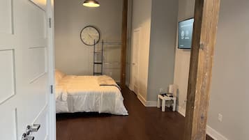 1 chambre, fer et planche Ă repasser, Wi-Fi, draps fournis