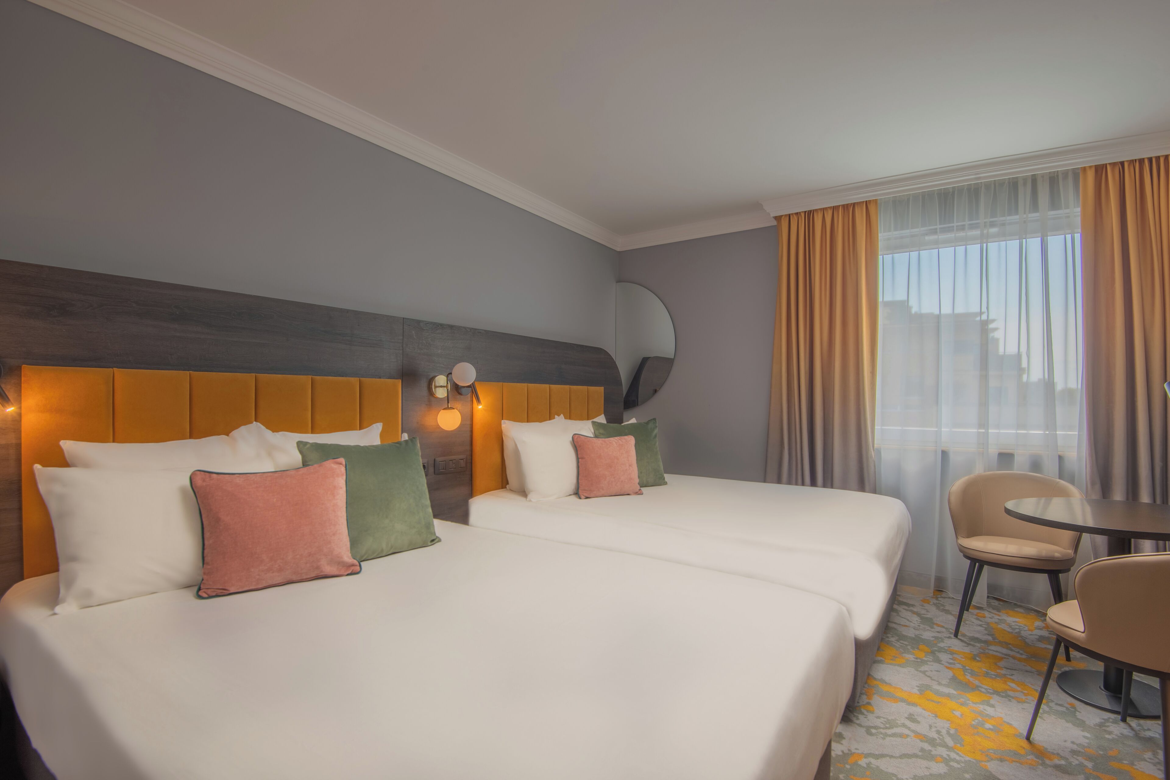 Minibar, in-room safe, free WiFi, bed sheets