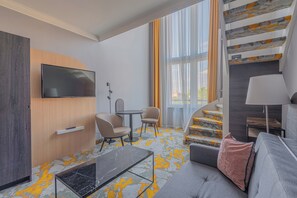 Dobbeltrom – junior | Minibar, safe på rommet, skrivebord og wi-fi (inkludert)