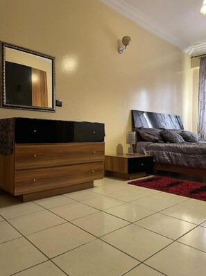 1 camera, Wi-Fi, lenzuola