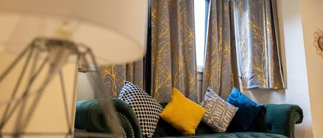 Apartment | Living area