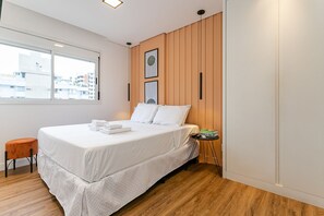 2 sovrum, strykjärn/strykbräda, internet och sängkläder