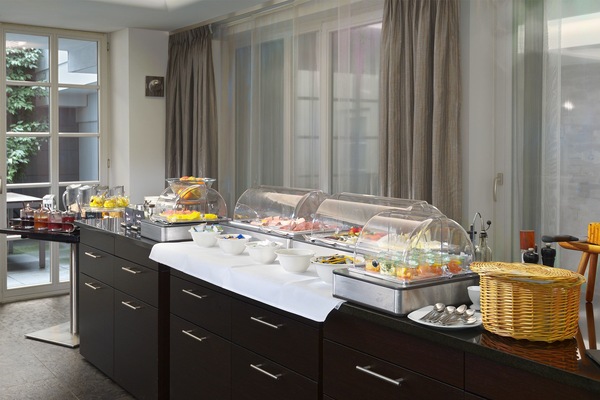 Daily buffet breakfast (EUR 18 per person)