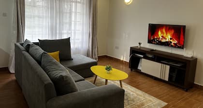 Executive & Cozy 2 Bedroom Bnb in Thika Town near Paleo Hotel and Nightfall Park