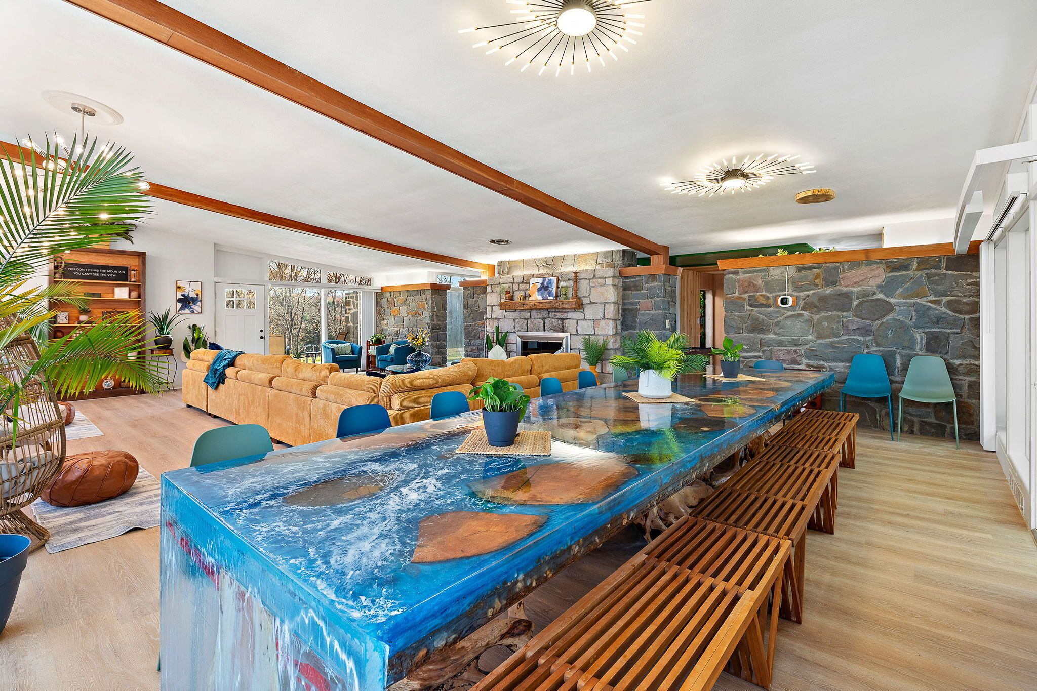  Fun • Indoor Pool Hottub & Sauna • Mystery Room
