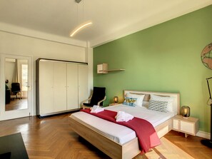 2 bedrooms, iron/ironing board, WiFi - N&J - CHILL LOUNGE - Central - Very close sea (Niza)