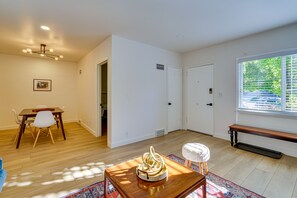 Interior - Nifty Salt Lake City Apt: 2 Mi to Downtown! (Salt Lake City)