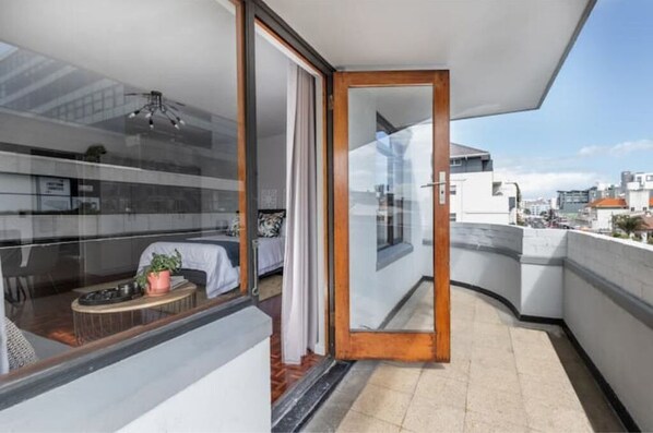 Terrace/patio - Modern and Spacious 401C
(Cape Town)