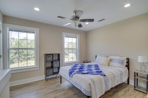 Apartamento (2 Bedrooms) | 2 quartos, ferros/tábuas de passar roupa, roupa de cama