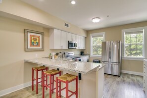 Interior - D'iberville Delight ~ 2 Mi From Beach & Casinos! (D'Iberville)