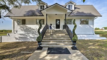 Rumah (4 Bedrooms) | Interior