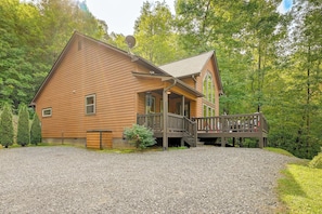 House (2 Bedrooms) | Interior - Bright Bryson City Cabin w/ Fire Pit & Hot Tub! (Bryson City)