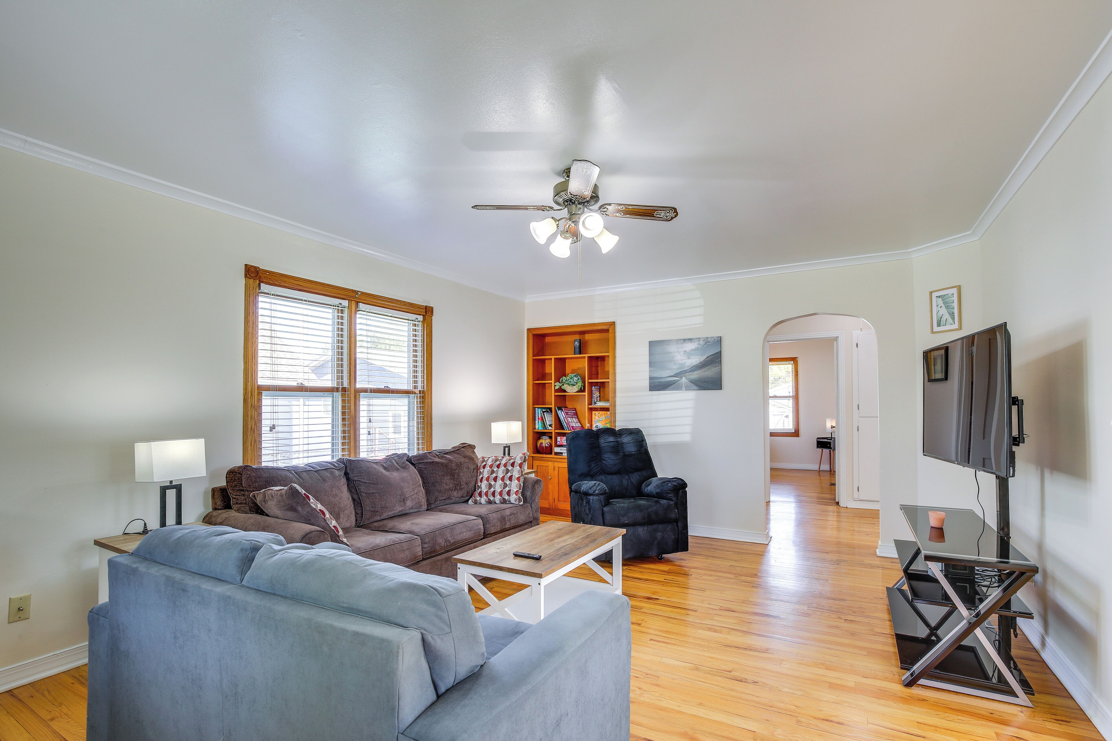House (2 Bedrooms) | Interior