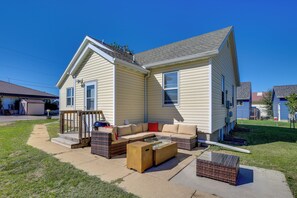 House (2 Bedrooms) | Interior - Charming Sturgis Getaway - 1 Mi to Main Street! (Sturgis)