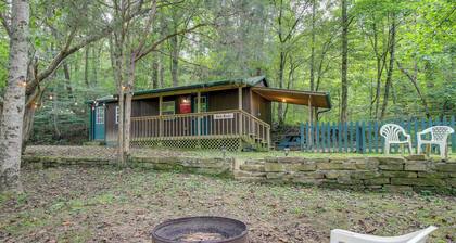 Briceville Cabin w/ River Access & Mountain Views!