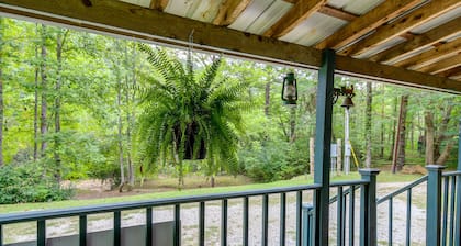Riverfront Briceville Cabin w/ Patio & Fire Pit!