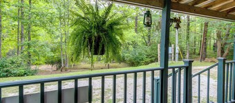 Riverfront Briceville Cabin w/ Patio & Fire Pit!