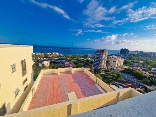  Serenity and Luxury at 3rd Avenue Nyali Beach Apartments: Coastal Retreat!"


