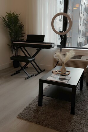 Interior - Cozy-BNB 1 bed apartment 10 min from the Newark airport  (Elizabeth)