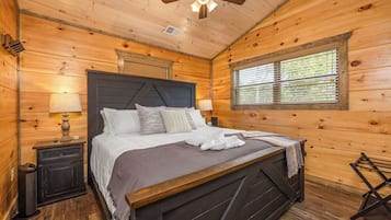 3 slaapkamers, een bureau, een strijkplank/strijkijzer, gratis wifi