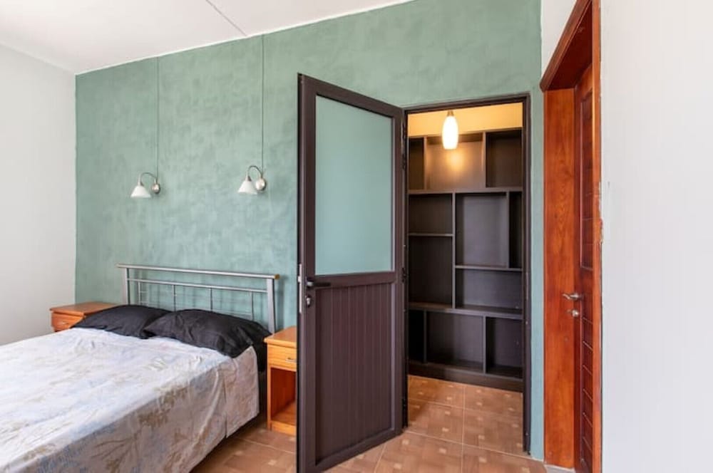 Spacious and Cosy Coastal Retreat Albion Vrbo