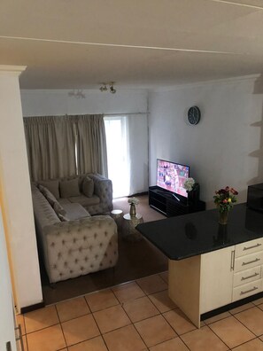 Apartment | Living area | TV - Inviting 3-bed Apartment in Edenvale (Edenvale)