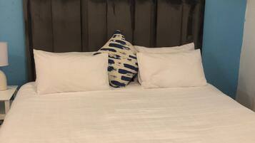 3 bedrooms, iron/ironing board, free WiFi, bed sheets