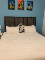 3 habitaciones, tabla de planchar con plancha y wifi gratis