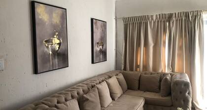 Inviting 3-bed Apartment in Edenvale