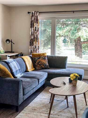 Cozy Inner City Home | Close to Downtown