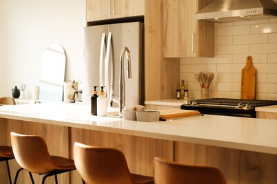 Luxury Home | Sleeps 8, Fireplace, Prime Location, A/C