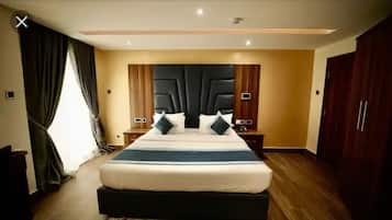 Basic Cabin, 1 Twin Bed, Non Smoking, Pool View | View from room