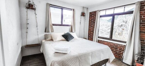 2 bedrooms