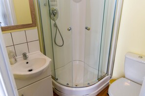 Double Room | Bathroom