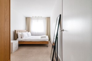 2 slaapkamers, een strijkplank/strijkijzer, wifi