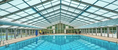 Innenpool, Außenpool