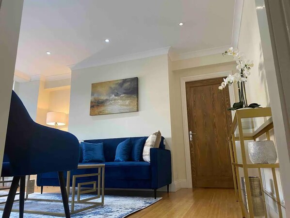 Apartamento, 2 camas Queen | Área de estar