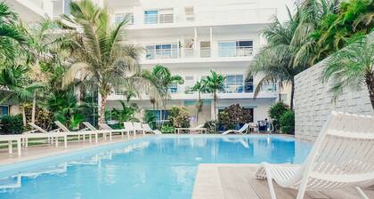 Bayazul 307B terrace with beach view !