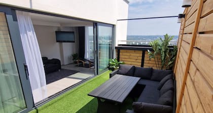 Schöne Penthauswohnung Top Aussicht Über die Stadt