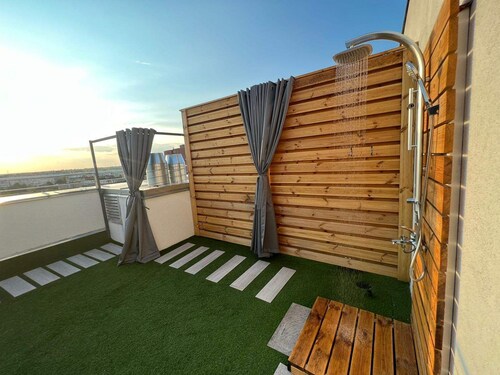 Schöne Penthauswohnung Top Aussicht über die Stadt