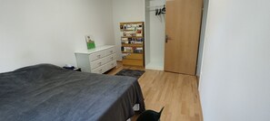 Apartment, 1 Queen Bed | 1 bedroom, free WiFi, bed sheets - Beautiful Large Apartment in Leibnitz Center (Leibnitz)