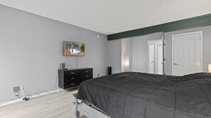 1 chambre, fer et planche à repasser, Wi-Fi, draps fournis