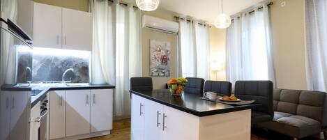 City Apartment | Private kitchen