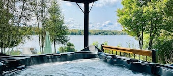 Rowing, Waterfront, Spa