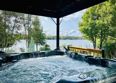 Rowing, Waterfront, Spa
