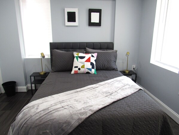 2 bedrooms, iron/ironing board, WiFi, bed sheets