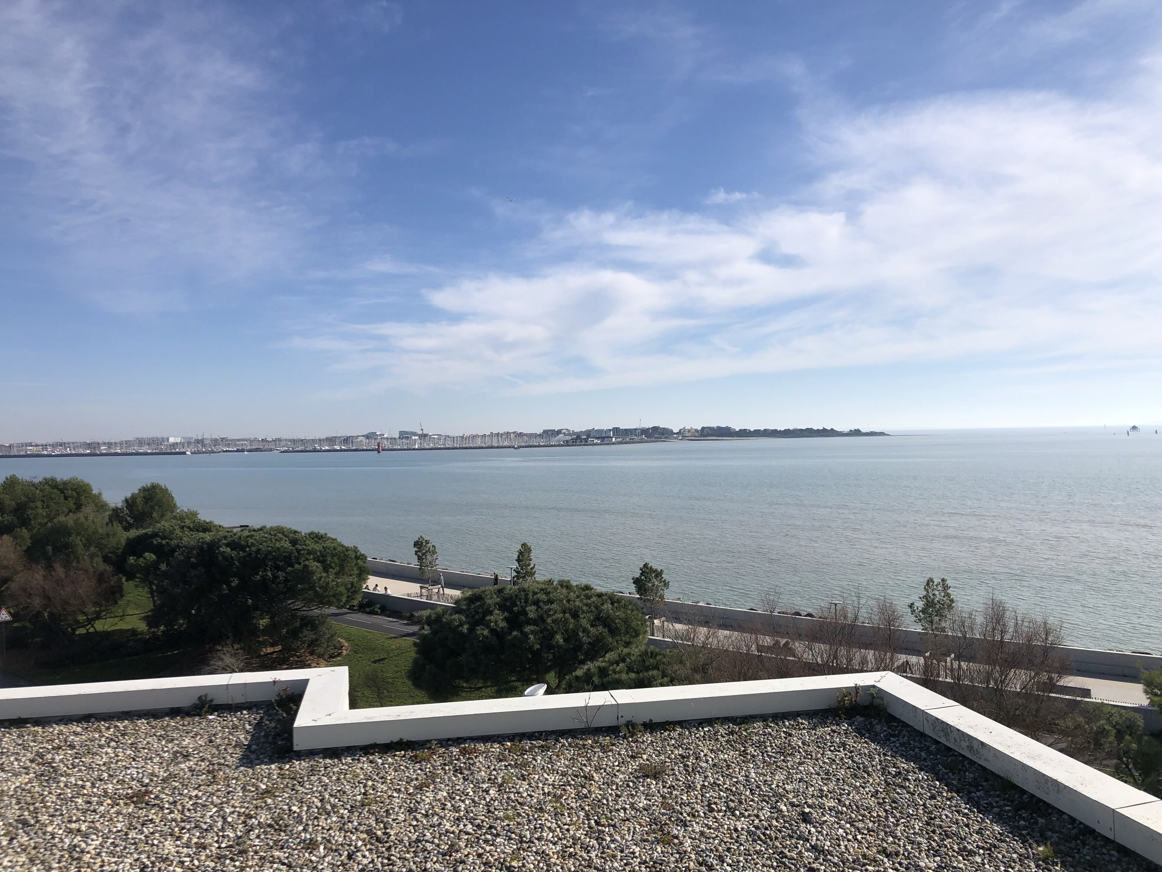 Foto - Logis Hôtel Le Rochelois