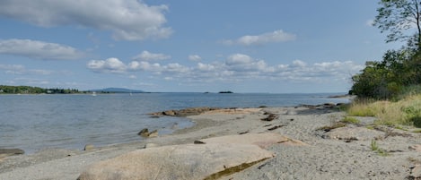 Na praia