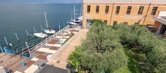 Dependance In Riva al Lago second floor